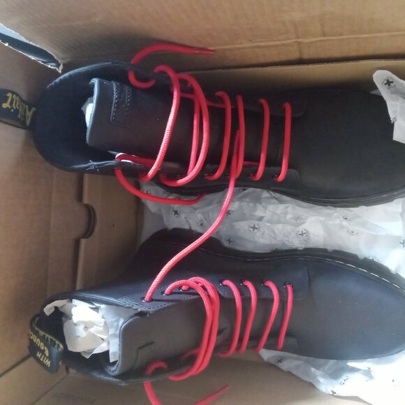 Doc Martens boots - Picture 3 of 6